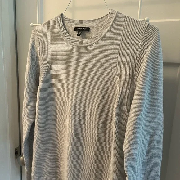 Hilary Radley Light Gray and White Layered Sweater S - Picture 3 of 4